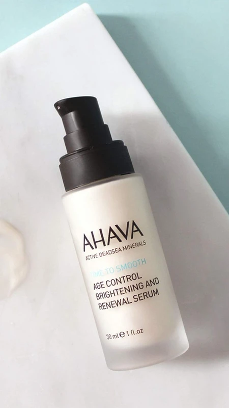 Time to Smooth Age Control noční rozjasňující sérum