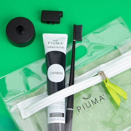 Perfect Black dárkový set pro přirozeně bílé zuby a svěží dech