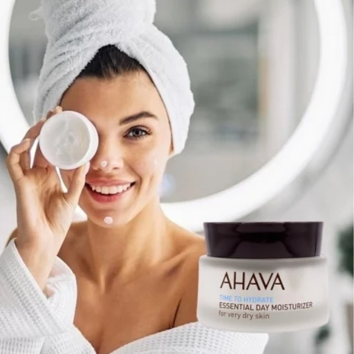4124-4_ahava-essential-day-moisturizer-very-dry-skin-05