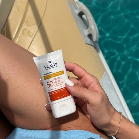 Age Repair ochranný anti-age krém s vysokými UV filtry SPF 50+