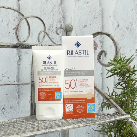 D-Clar tónující ochranný krém s vysokými UV filtry Light Color SPF 50+