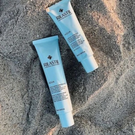 Aqua Moisturizing Mask hydratační maska s kyselinou hyaluronovou