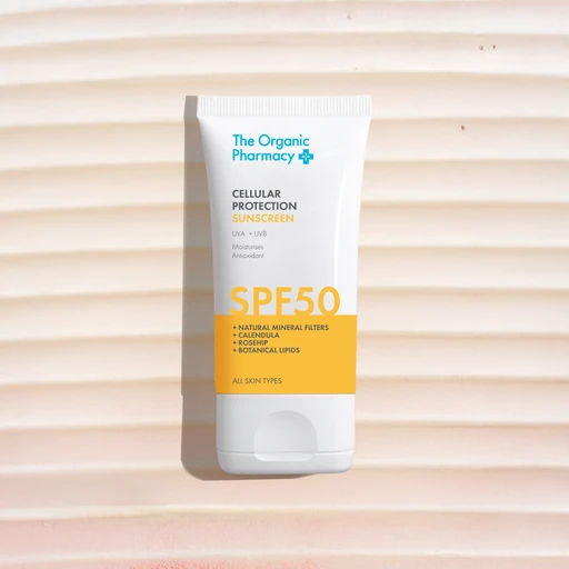 CELLULAR_PROTECTION_SUNSCREEN_SPF50_LIFESTYLE_3