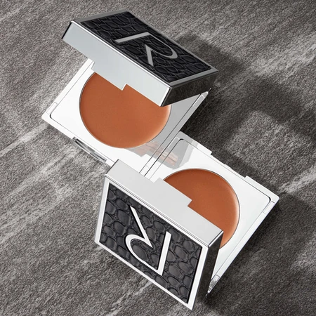 Rozjasňující bronzer